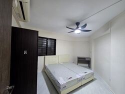 Blk 241 Yishun Ring Road (Yishun), HDB 4 Rooms #549338551